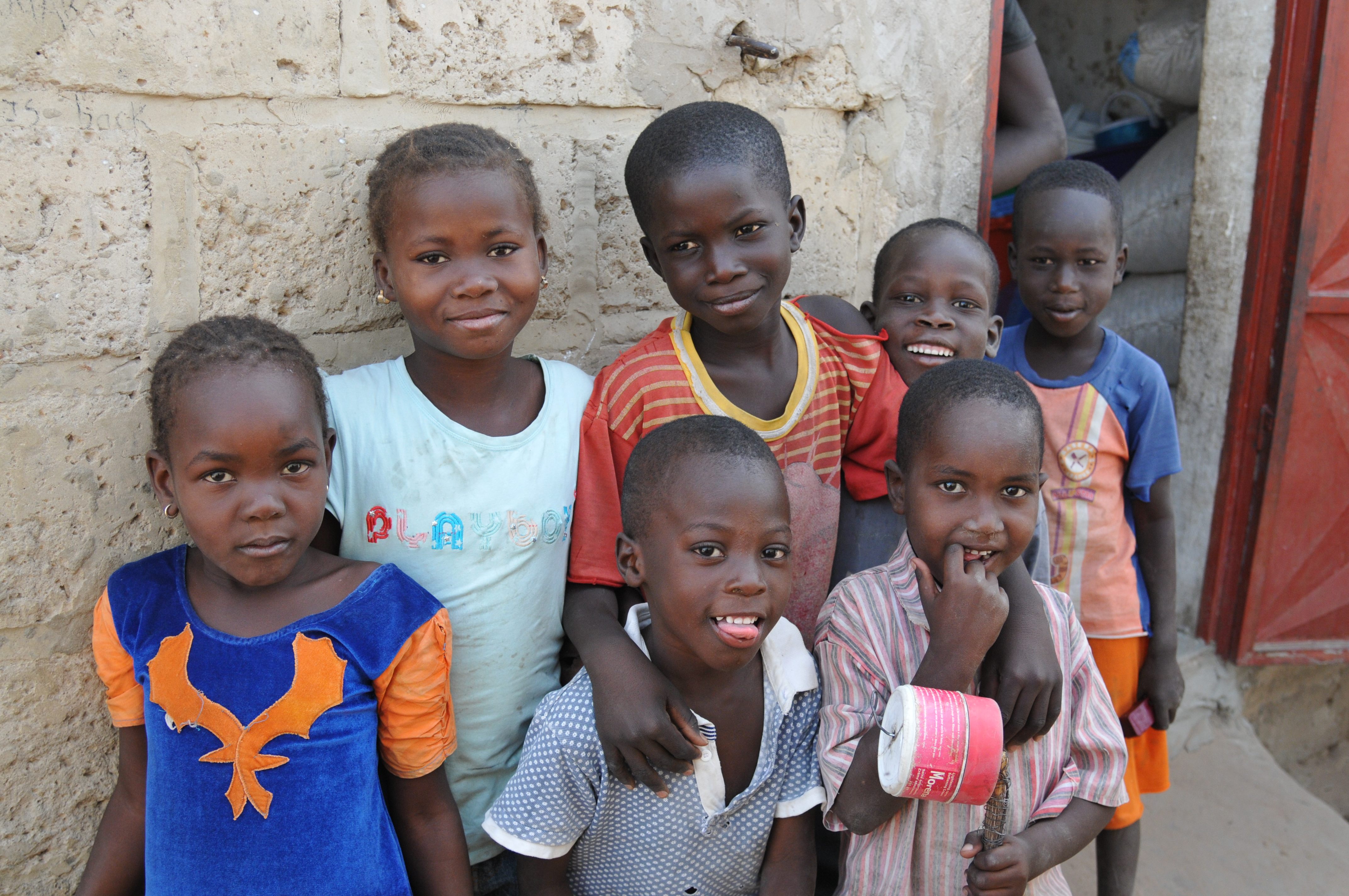 Les enfants du village de Ndiaffate Sérère.